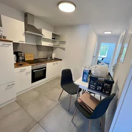 Modernes 2 Schlafzimmerapartment *